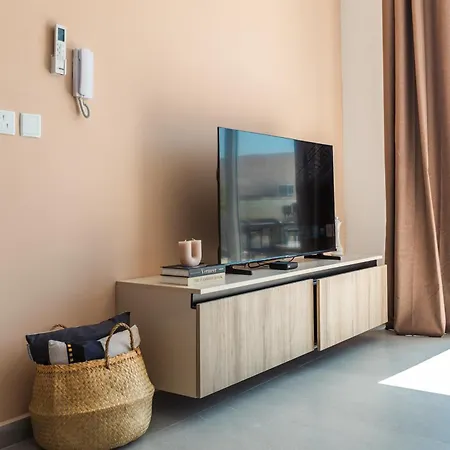 Cayden Penthouse - 5 Minutes To St Julians