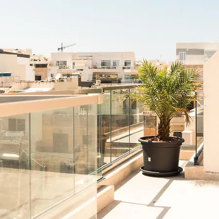 Cayden Penthouse - 5 Minutes To St Julians דירה *