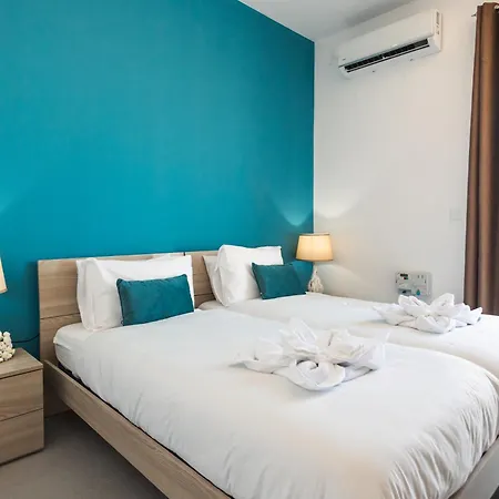 Cayden Penthouse - 5 Minutes To St Julians