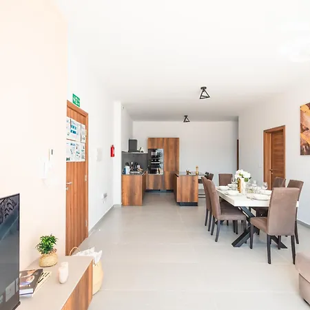 Cayden Penthouse - 5 Minutes To St Julians * Tal-Franciz