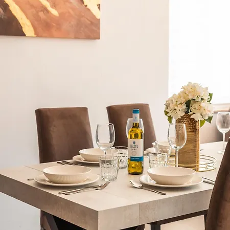 Cayden Penthouse - 5 Minutes To St Julians